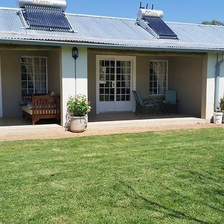 Green Willows Guest House Skeerpoort Exterior foto